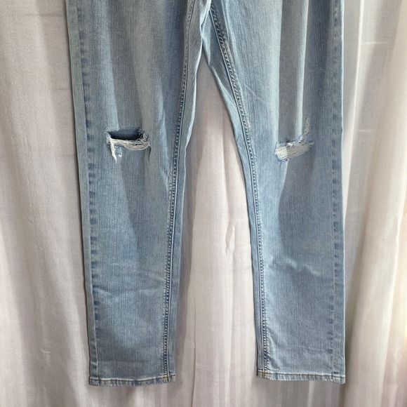 Banana Republic Girlfriend‎ Light Wash Distressed Denim Jeans 27 -Measures 29x29 - Picture 5 of 9